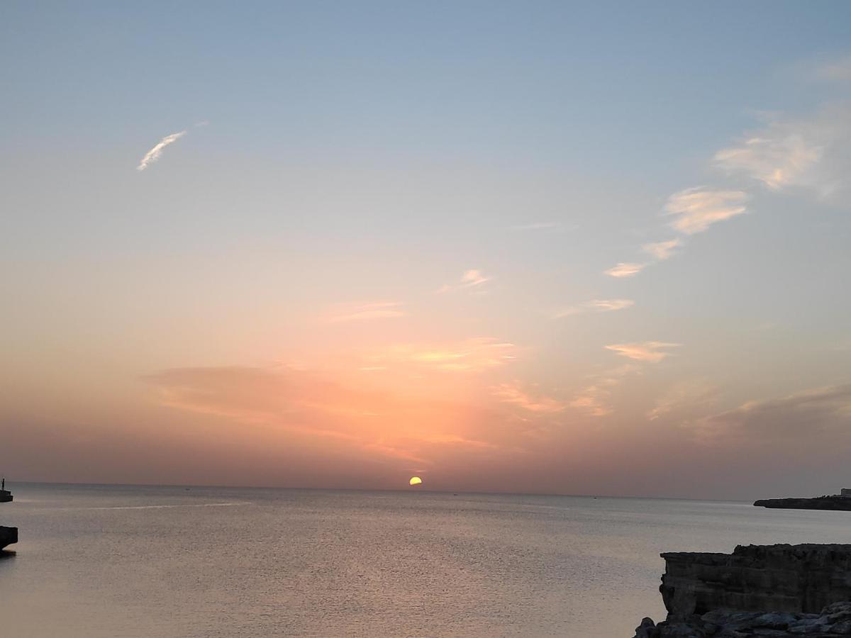 Villa Victor - Primera Linea Mar, Vista A Puesta De Sol Cala'N Blanes  ภายนอก รูปภาพ